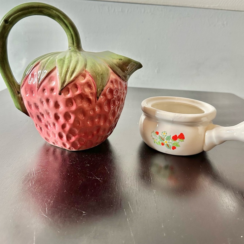 Vintage Set of 2 Jay Willfred Strawberry Pitcher & Bowl Cottagecore Decor